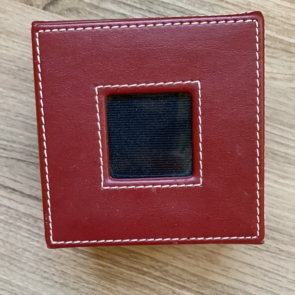 ❤️HP❤️Crate&Barrel jewelry frame box - Picture 4 of 14